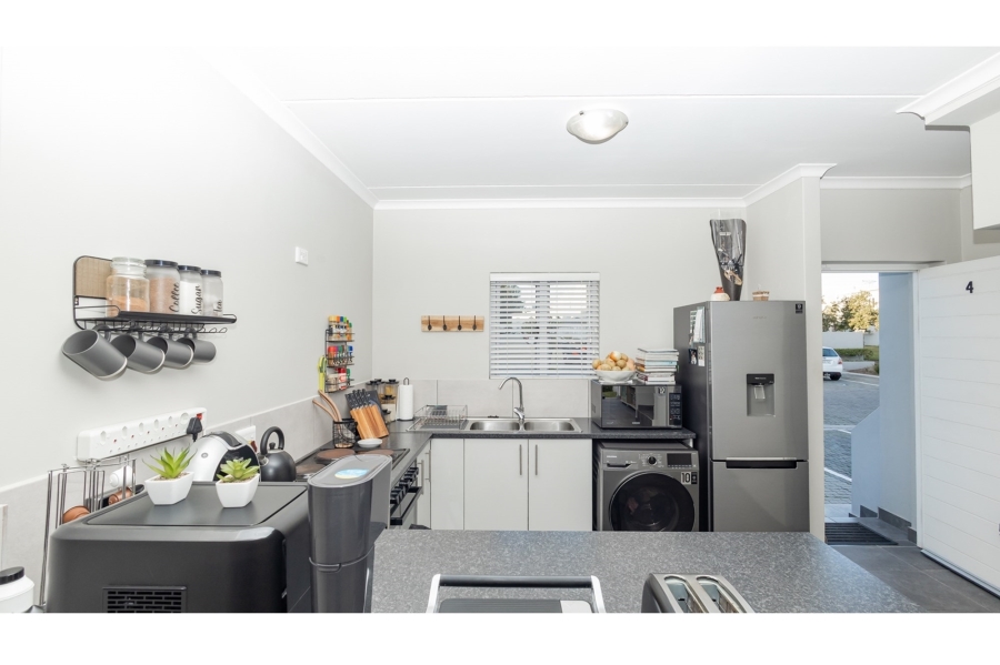 2 Bedroom Property for Sale in Haasendal Western Cape